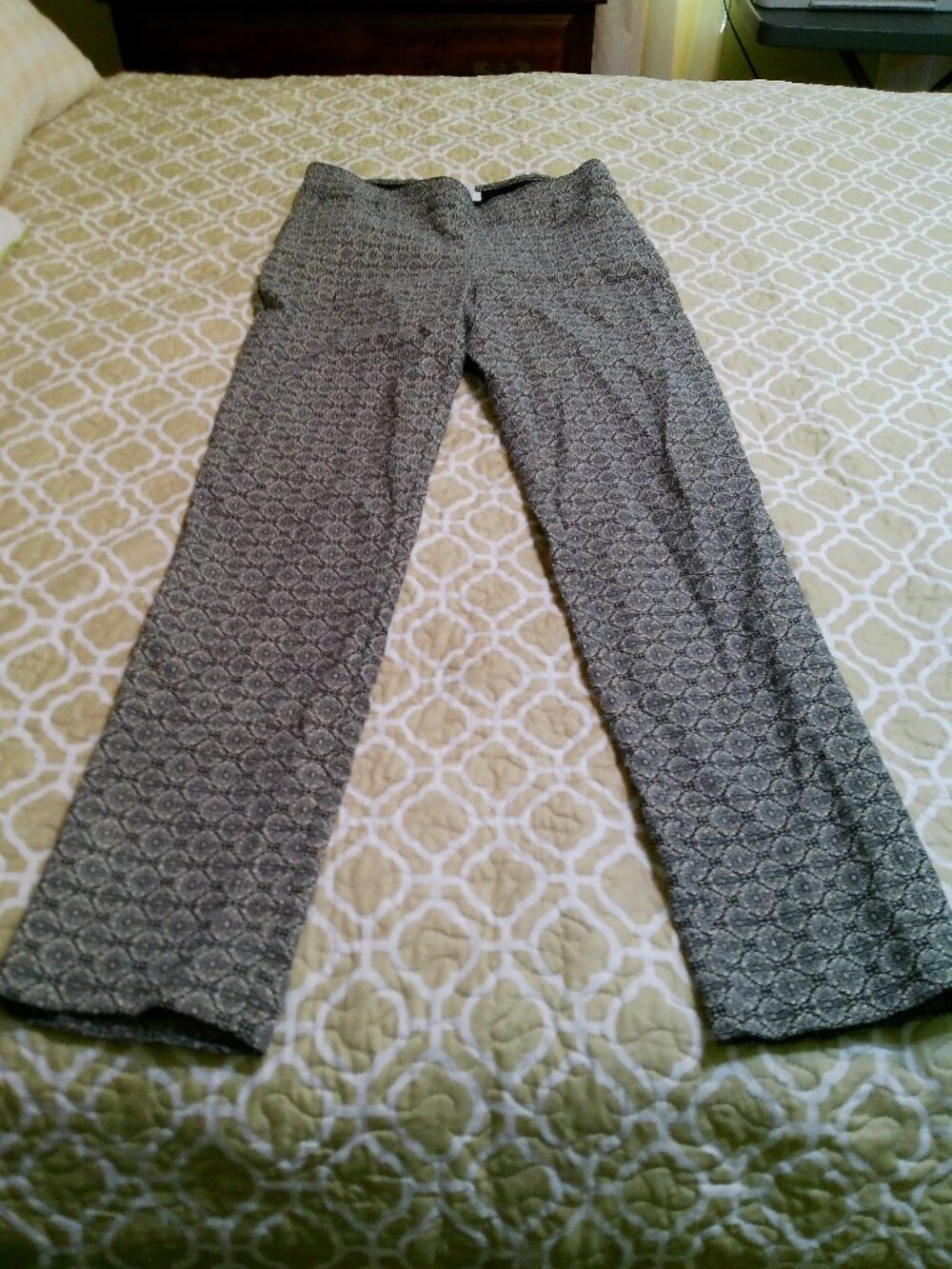 89TH AND MADISON DRESS PANTS PULL ON SIZE SMALL GOOD CONDITION